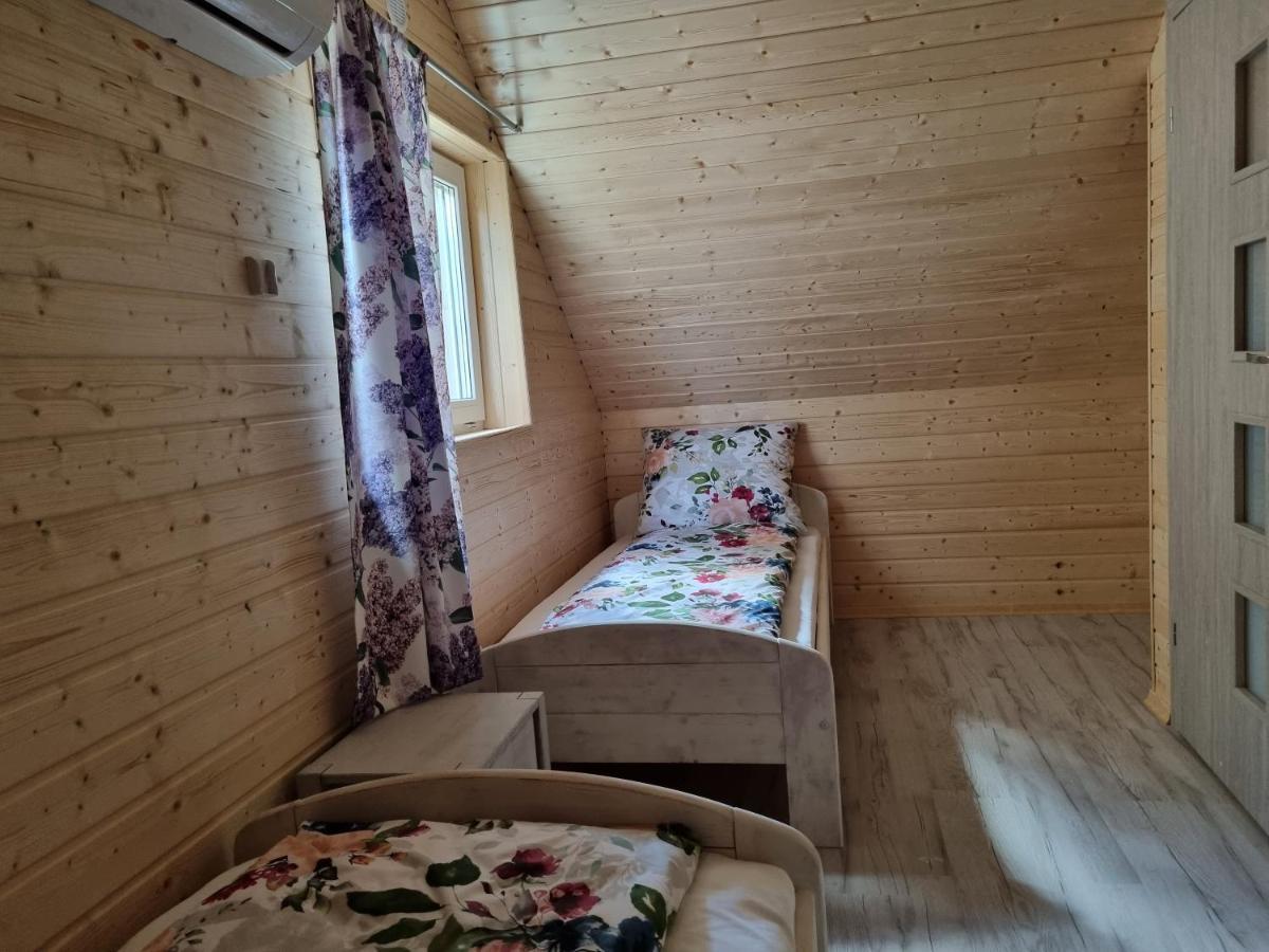 Kwiatowe Domki Rogowo  Extérieur photo